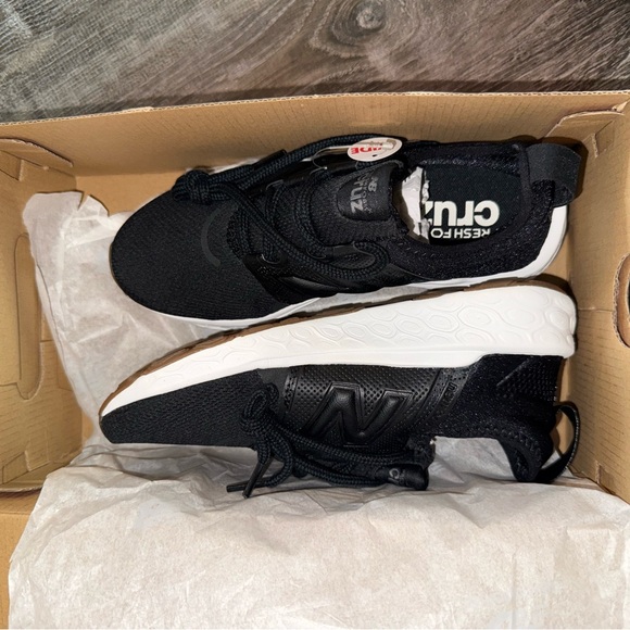 New Women’s 6.5 New Balance Fresh Foam X Cruz v3 - Picture 6 of 13